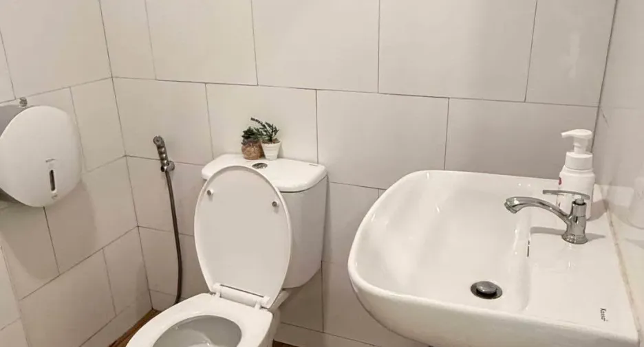 For rent 2 bedrooms townhouse in Mueang Chiang Mai, Chiang Mai