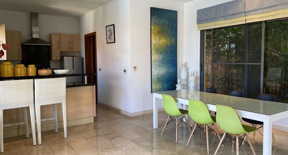 For rent 3 bedrooms villa in Ko Samui, Surat Thani