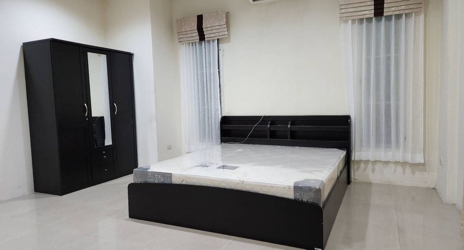 For rent 3 bedrooms house in Bang Lamung, Chonburi