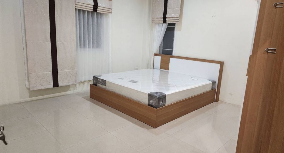 For rent 3 bedrooms house in Bang Lamung, Chonburi