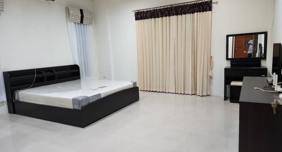 For rent 3 bedrooms house in Bang Lamung, Chonburi