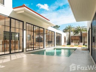 For sale and for rent 6 bedrooms villa in Mueang Phuket, Phuket