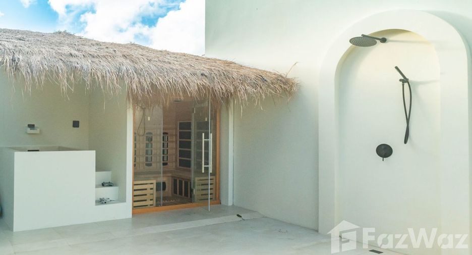 For sale and for rent 6 bedrooms villa in Mueang Phuket, Phuket