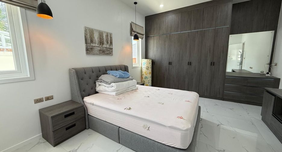 For sale 3 bedrooms villa in Hua Hin, Prachuap Khiri Khan