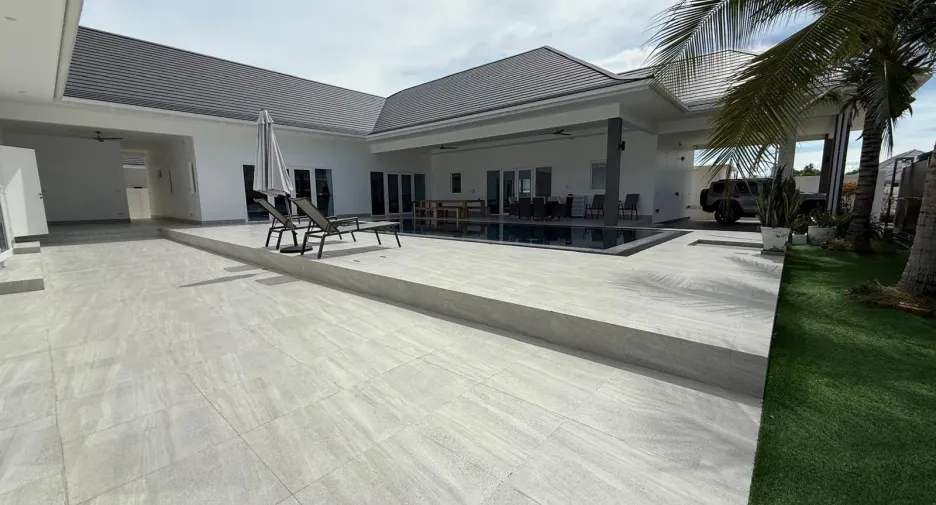 For sale 3 bedrooms villa in Hua Hin, Prachuap Khiri Khan
