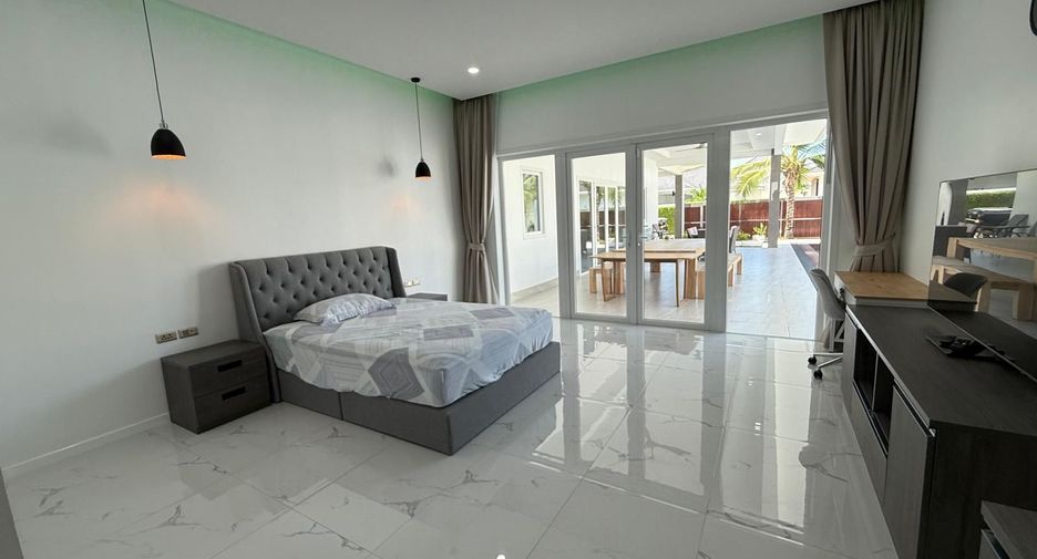 For sale 3 bedrooms villa in Hua Hin, Prachuap Khiri Khan