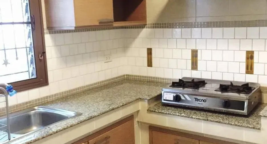 For sale 4 bedrooms house in Bang Phli, Samut Prakan