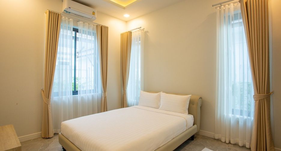 For sale 3 bedrooms villa in Cha Am, Phetchaburi