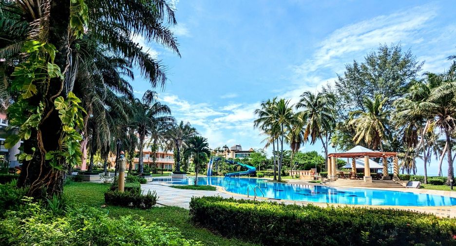 For sale 2 bedrooms condo in Cha Am, Phetchaburi