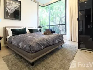 For sale 2 bedrooms condo in Khlong San, Bangkok