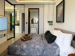 For sale 2 bedrooms condo in Khlong San, Bangkok