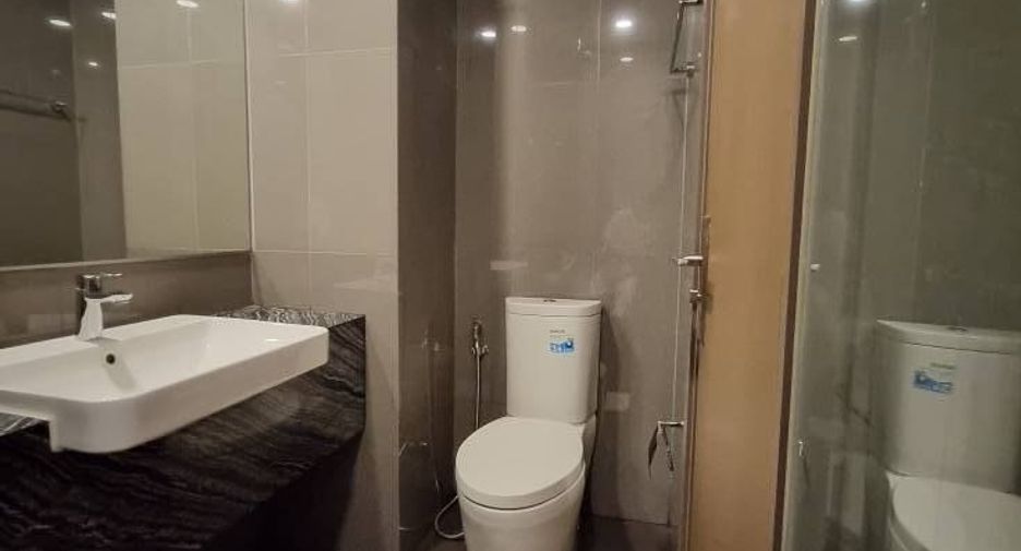 For sale 1 bed condo in Bang Rak, Bangkok