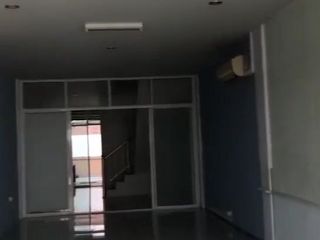 出租 2 卧室 联排别墅 在 华欣, 班武里府