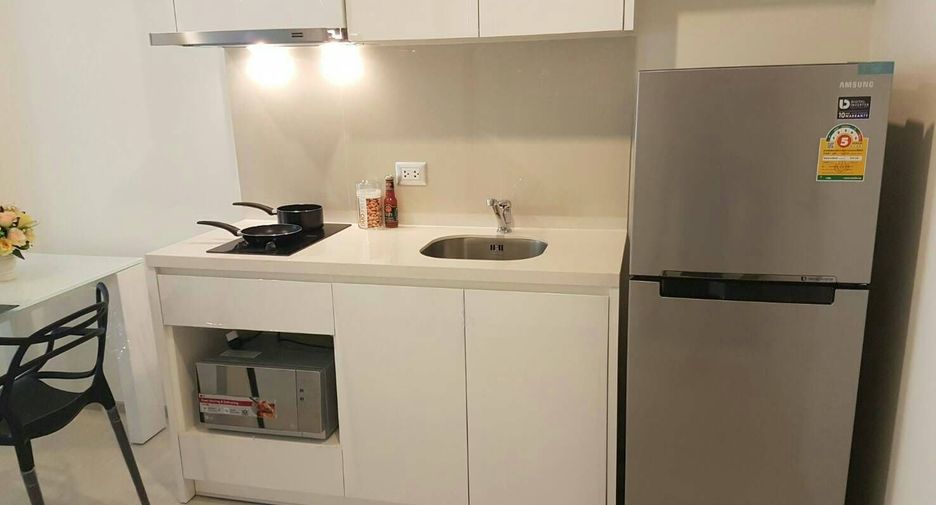 Condo en venta y en alquiler de 1 habitaciones en Khlong Toei, Bangkok