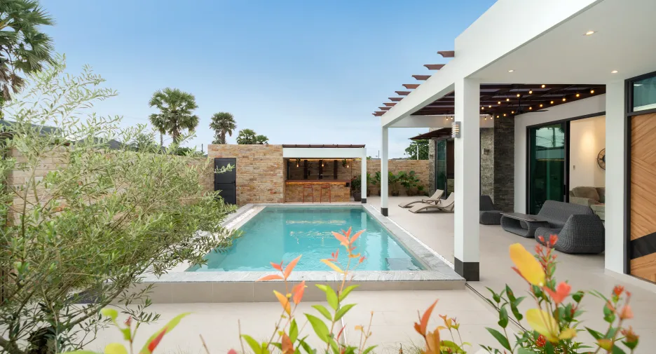 For rent 3 bedrooms villa in Thalang, Phuket