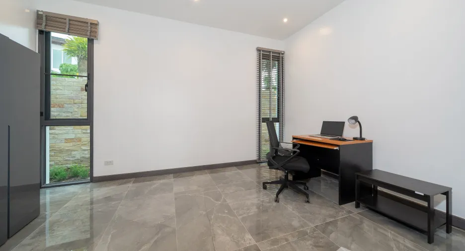 For rent 3 bedrooms villa in Thalang, Phuket