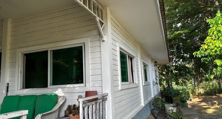 For rent 3 bedrooms house in Mueang Chiang Mai, Chiang Mai