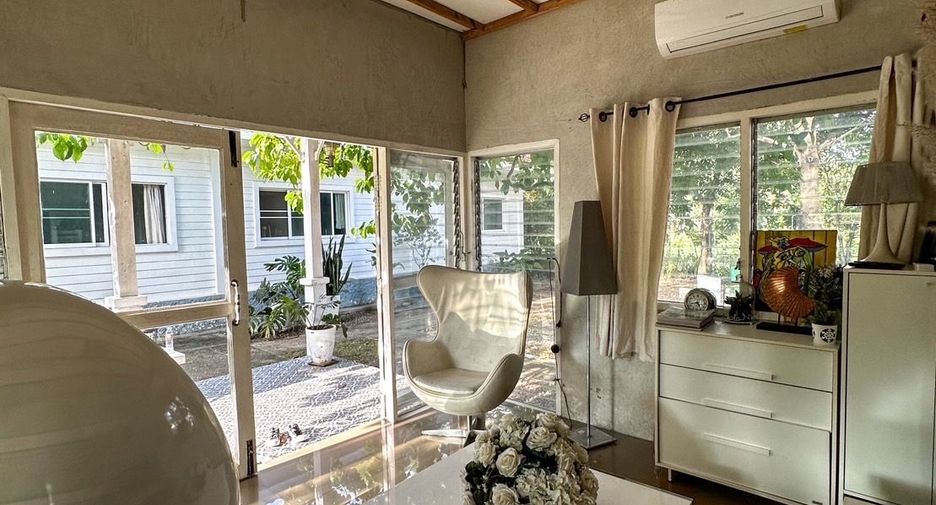 For rent 3 bedrooms house in Mueang Chiang Mai, Chiang Mai
