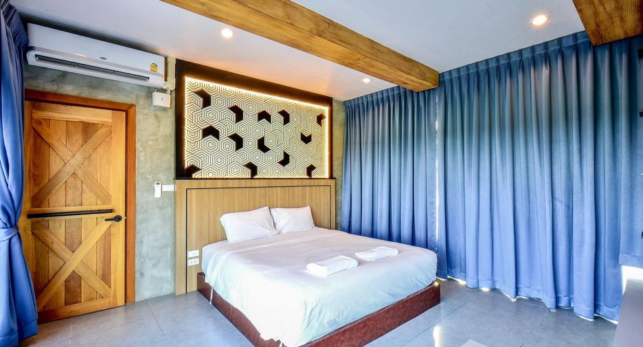 For rent and for sale 4 bedrooms villa in Hua Hin, Prachuap Khiri Khan