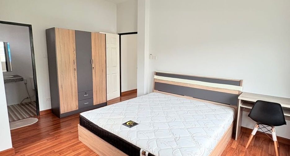 For rent 3 bedrooms house in San Sai, Chiang Mai