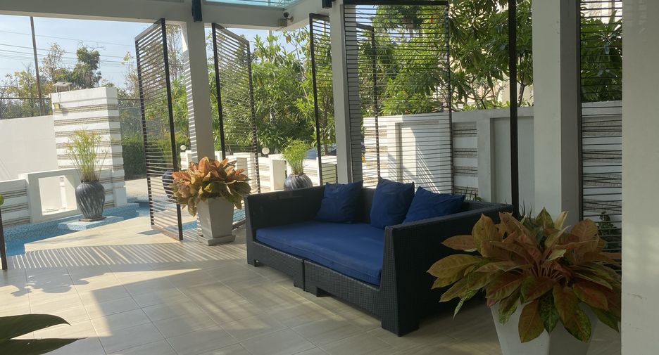 For rent 2 bedrooms condo in Cha Am, Phetchaburi