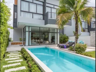 For rent 3 bedrooms villa in Mueang Phuket, Phuket