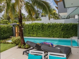 For rent 3 bedrooms villa in Mueang Phuket, Phuket