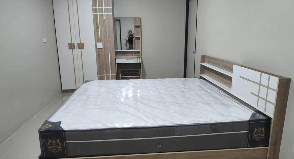 Haus zur Miete mit 3 Zimmer in Bang Lamung, Chonburi