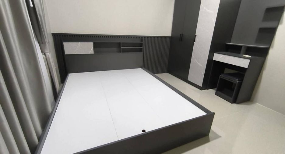 Haus zur Miete mit 3 Zimmer in Bang Lamung, Chonburi