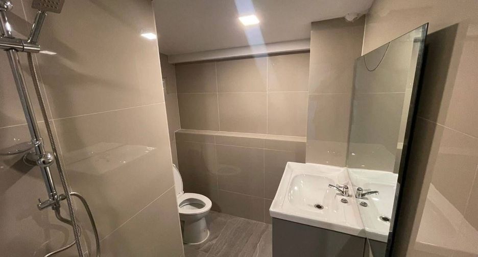 Haus zur Miete mit 3 Zimmer in Bang Lamung, Chonburi