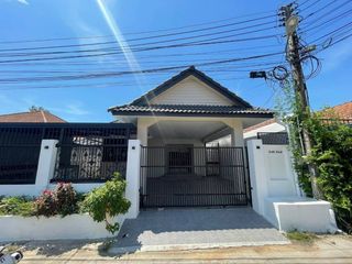 For Rent 3 Bedroom House In Bang Lamung, Chonburi