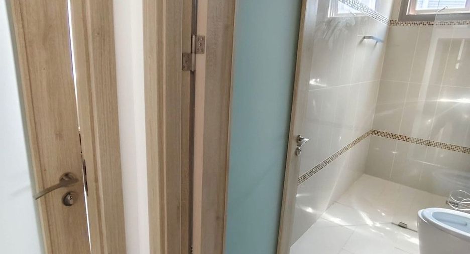 Wohnung zur Miete mit 1 Zimmer in Bang Lamung, Chonburi