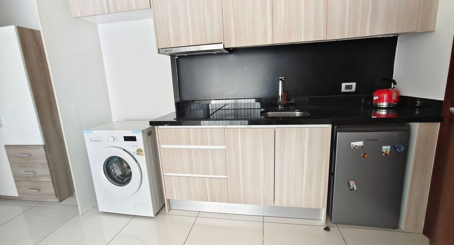 Wohnung zur Miete mit 1 Zimmer in Bang Lamung, Chonburi
