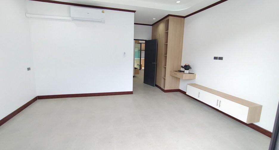For sale そして for rent 2 ベッドルーム house in Mueang Phuket, Phuket
