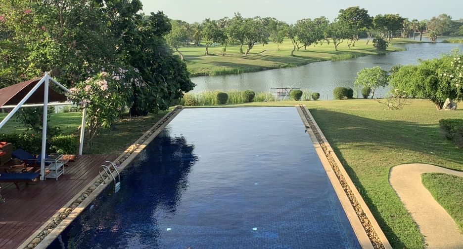 For sale そして for rent 7 ベッドルーム villa in Cha Am, Phetchaburi