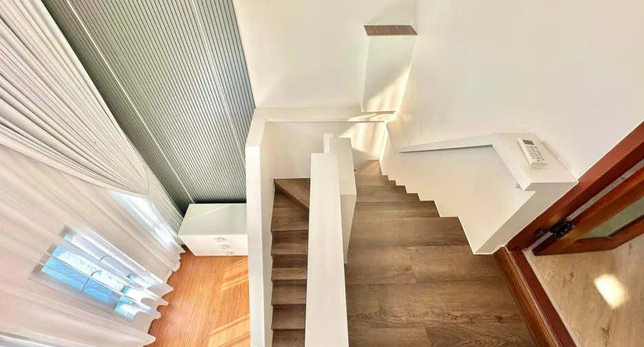 For sale 4 bedrooms condo in Mueang Chiang Mai, Chiang Mai