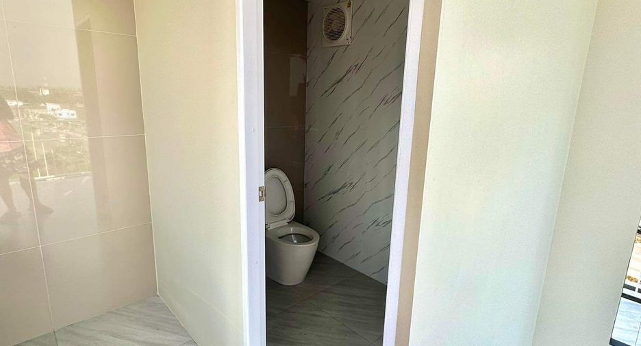 Condo en venta de 4 habitaciones en Mueang Chiang Mai, Chiang Mai