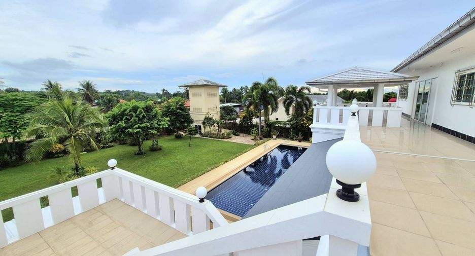 For sale and for rent 5 bedrooms villa in Bang Lamung, Chonburi