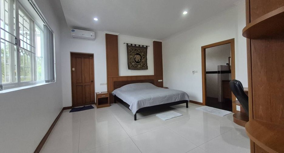 For sale and for rent 5 bedrooms villa in Bang Lamung, Chonburi