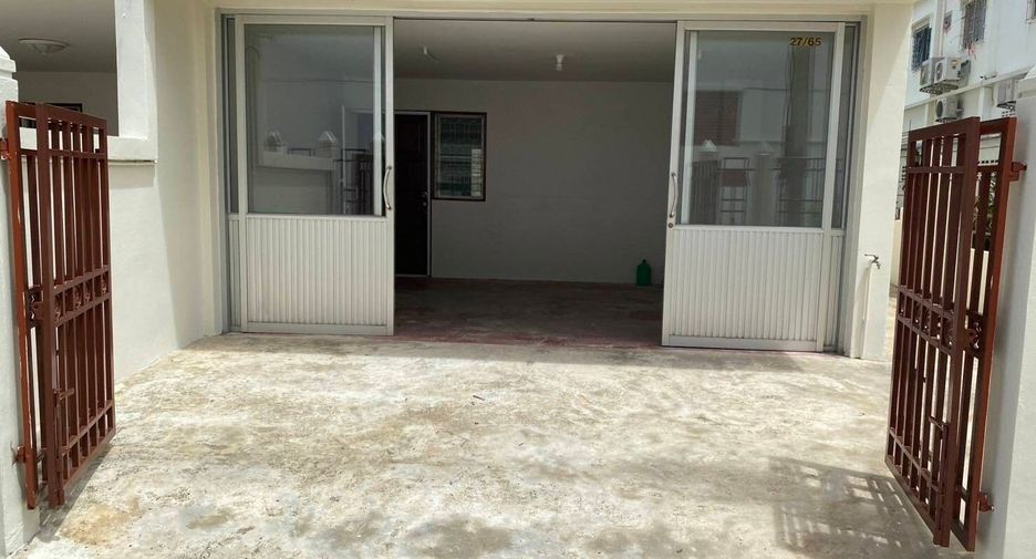 For rent 4 bedrooms townhouse in Hua Hin, Prachuap Khiri Khan