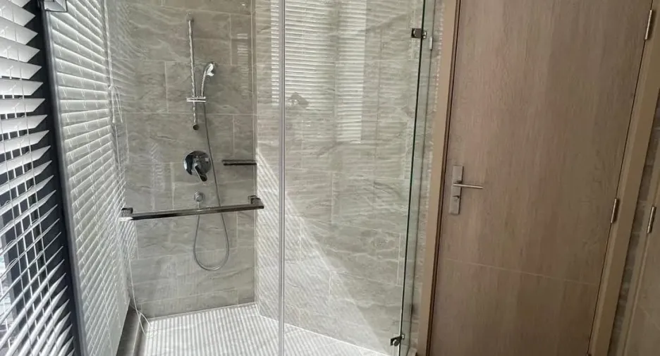 For sale 2 bedrooms condo in Huai Khwang, Bangkok