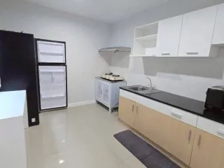 For rent 3 bedrooms house in Saraphi, Chiang Mai