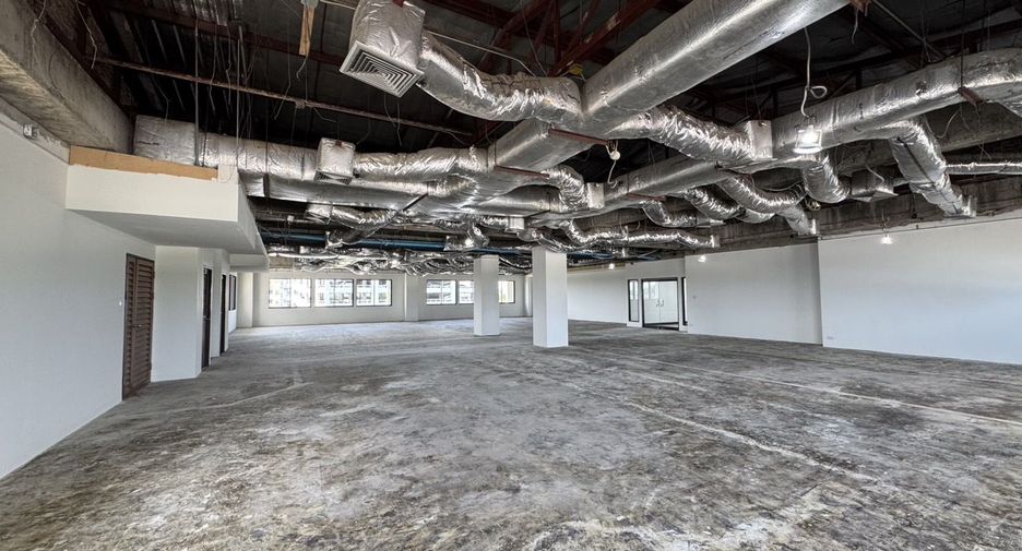 For rent office in Mueang Chiang Mai, Chiang Mai
