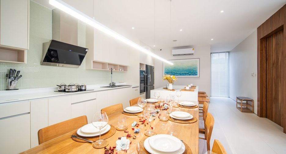 For sale 3 bedrooms villa in Thalang, Phuket
