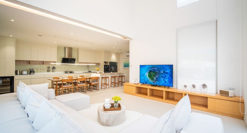 For sale 3 bedrooms villa in Thalang, Phuket