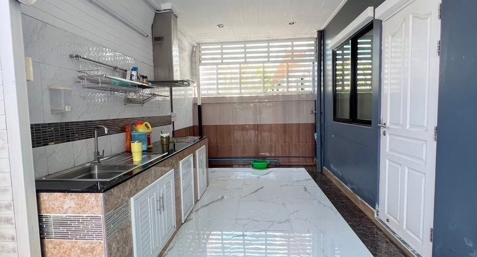 For sale 3 ベッドルーム house in Cha Am, Phetchaburi