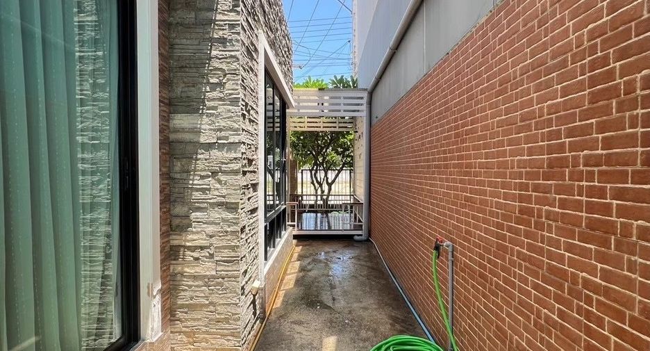 For sale 3 ベッドルーム house in Cha Am, Phetchaburi