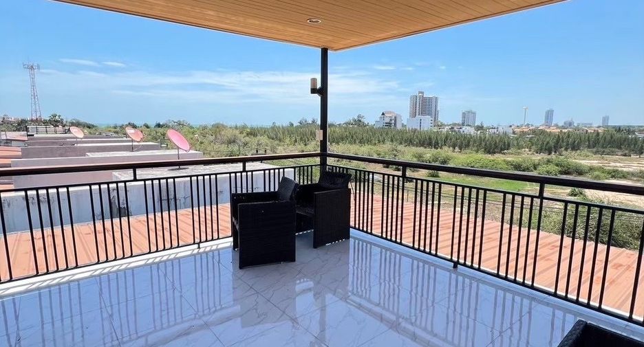 For sale 3 bedrooms house in Cha Am, Phetchaburi