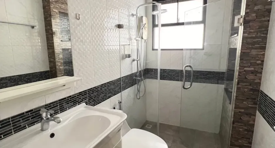 For sale 3 ベッドルーム house in Cha Am, Phetchaburi