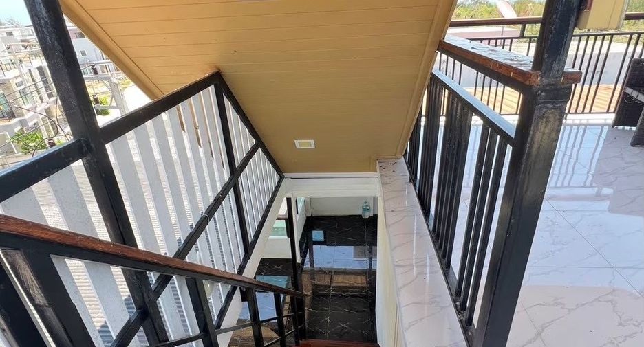 For sale 3 bedrooms house in Cha Am, Phetchaburi